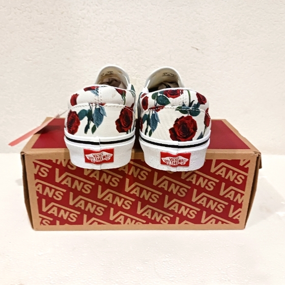 Vans - Picture 3 of 4